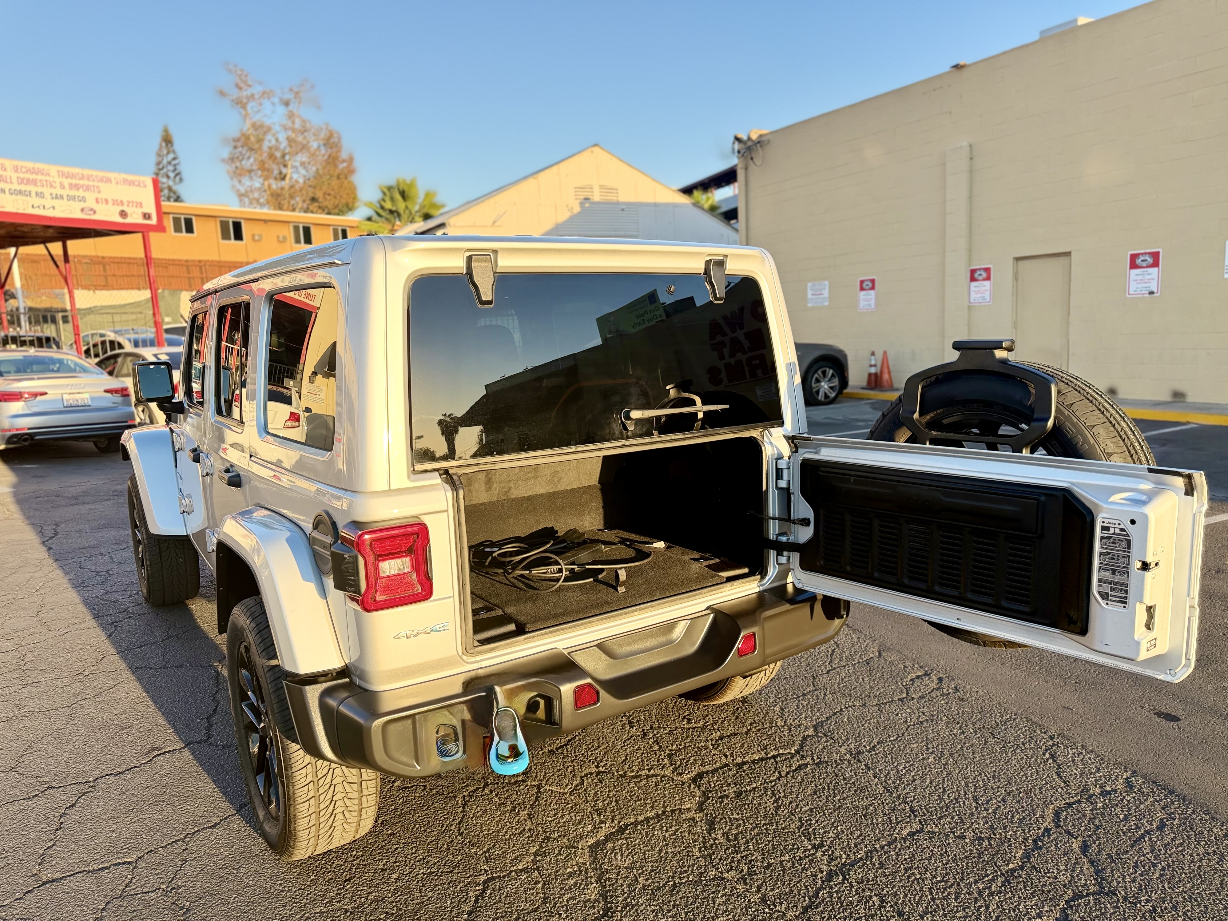 Photo 18 of this Jeep Wrangler 4xe