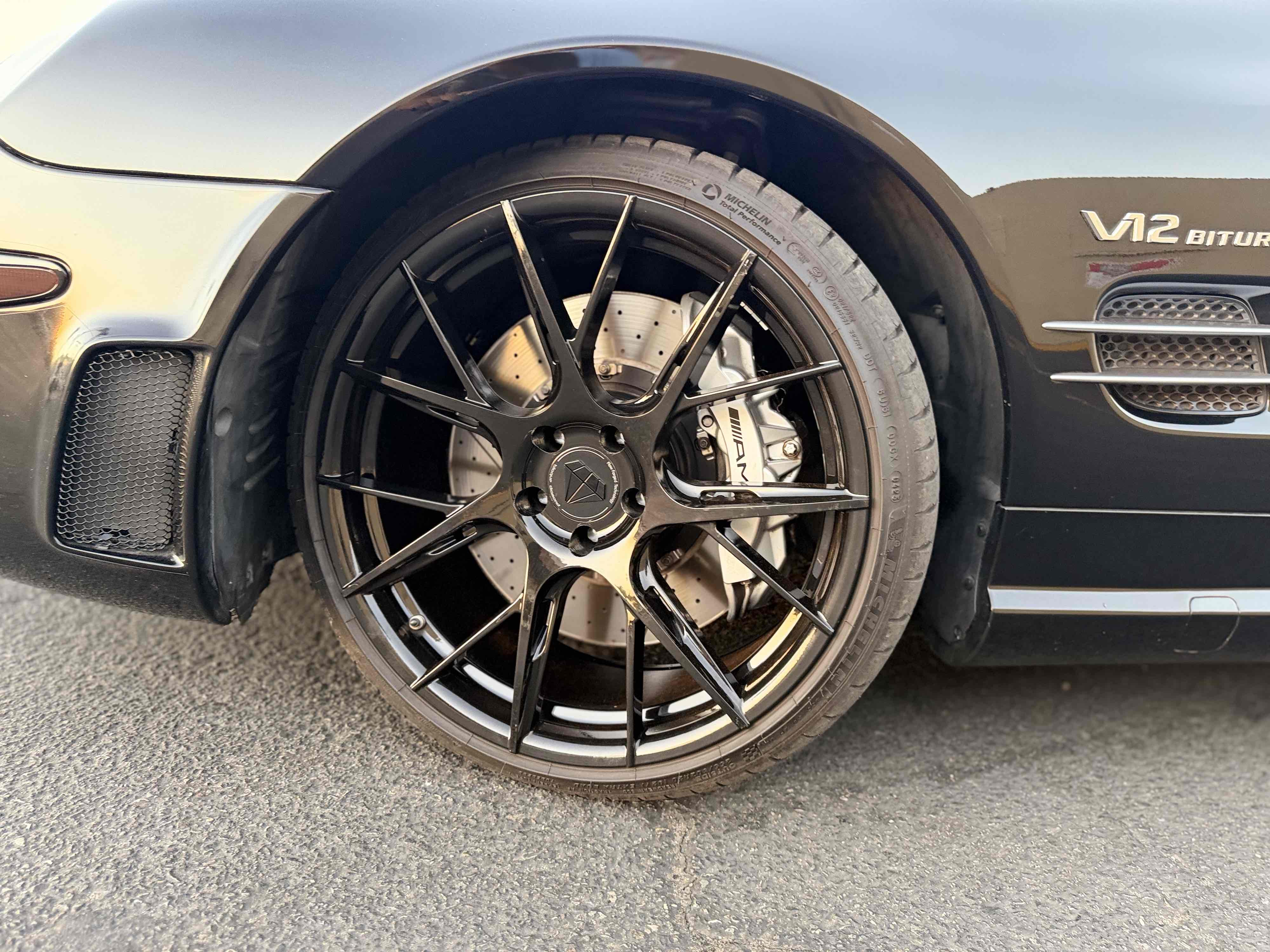 Mercedes-Benz SL65 photo 25