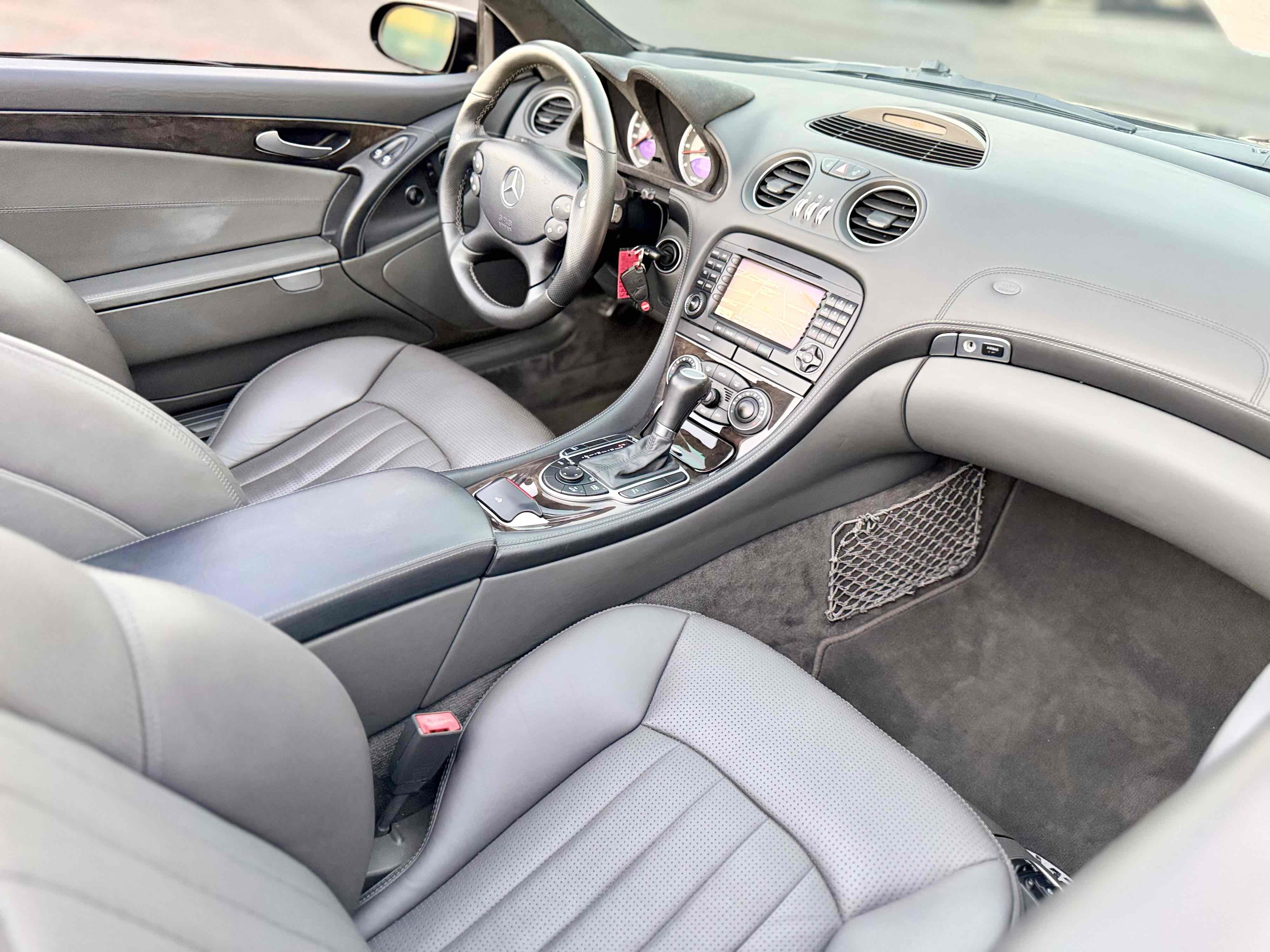 Mercedes-Benz SL65 photo 13