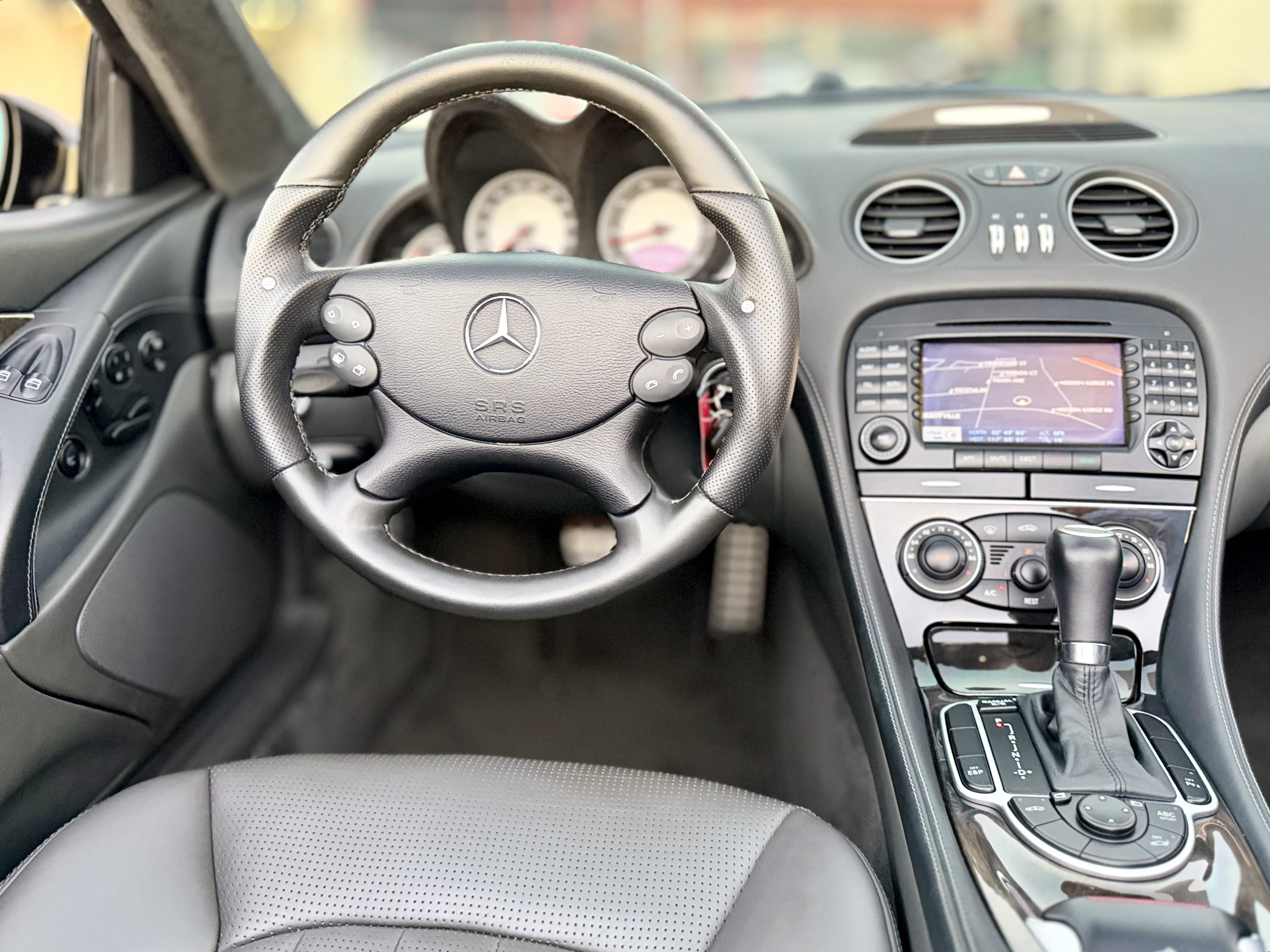 Mercedes-Benz SL65 photo 14