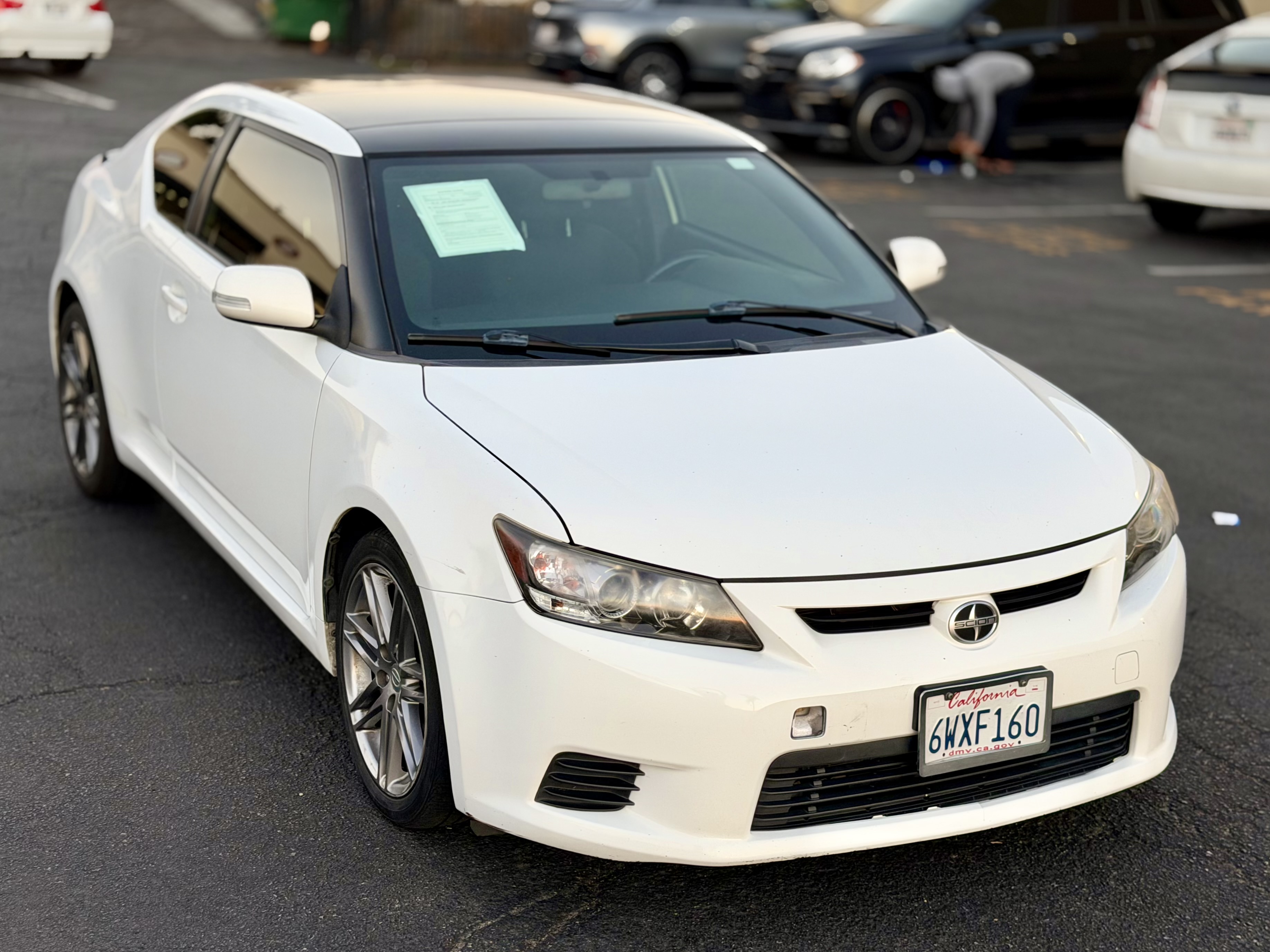 Scion tC photo 5