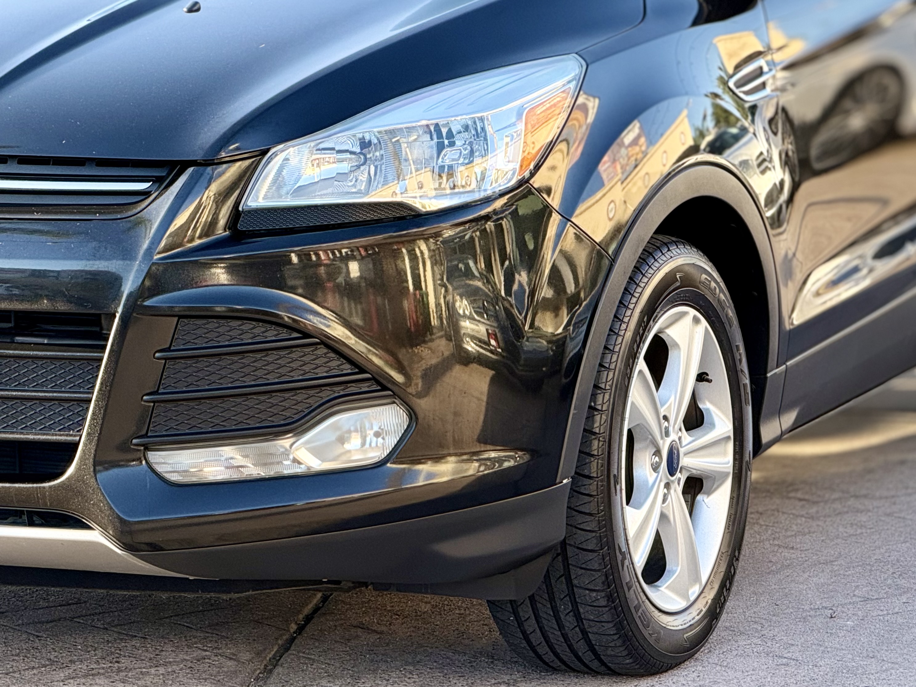 Photo 6 of this Ford Escape