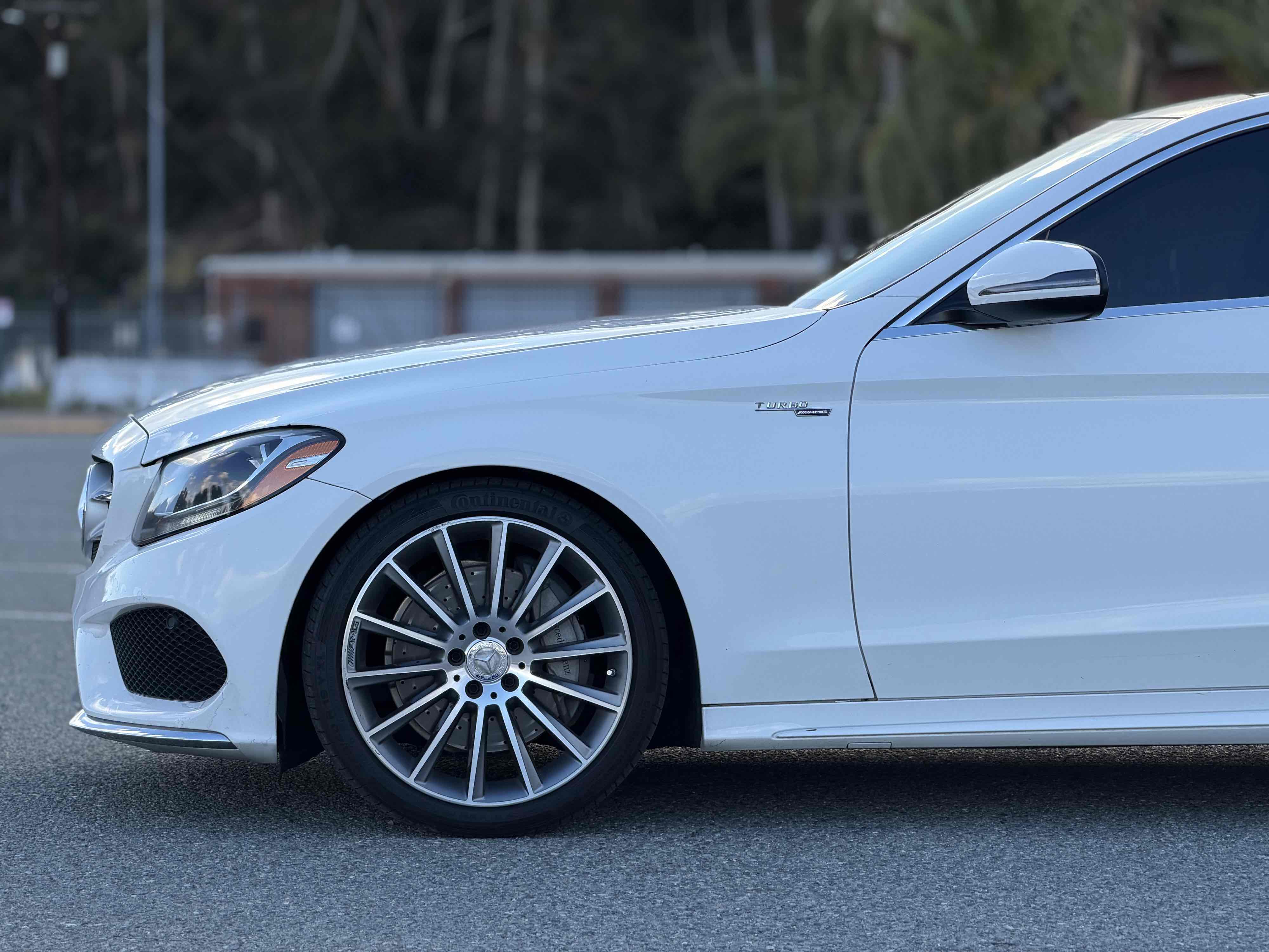 Photo 6 of this Mercedes-Benz C 300