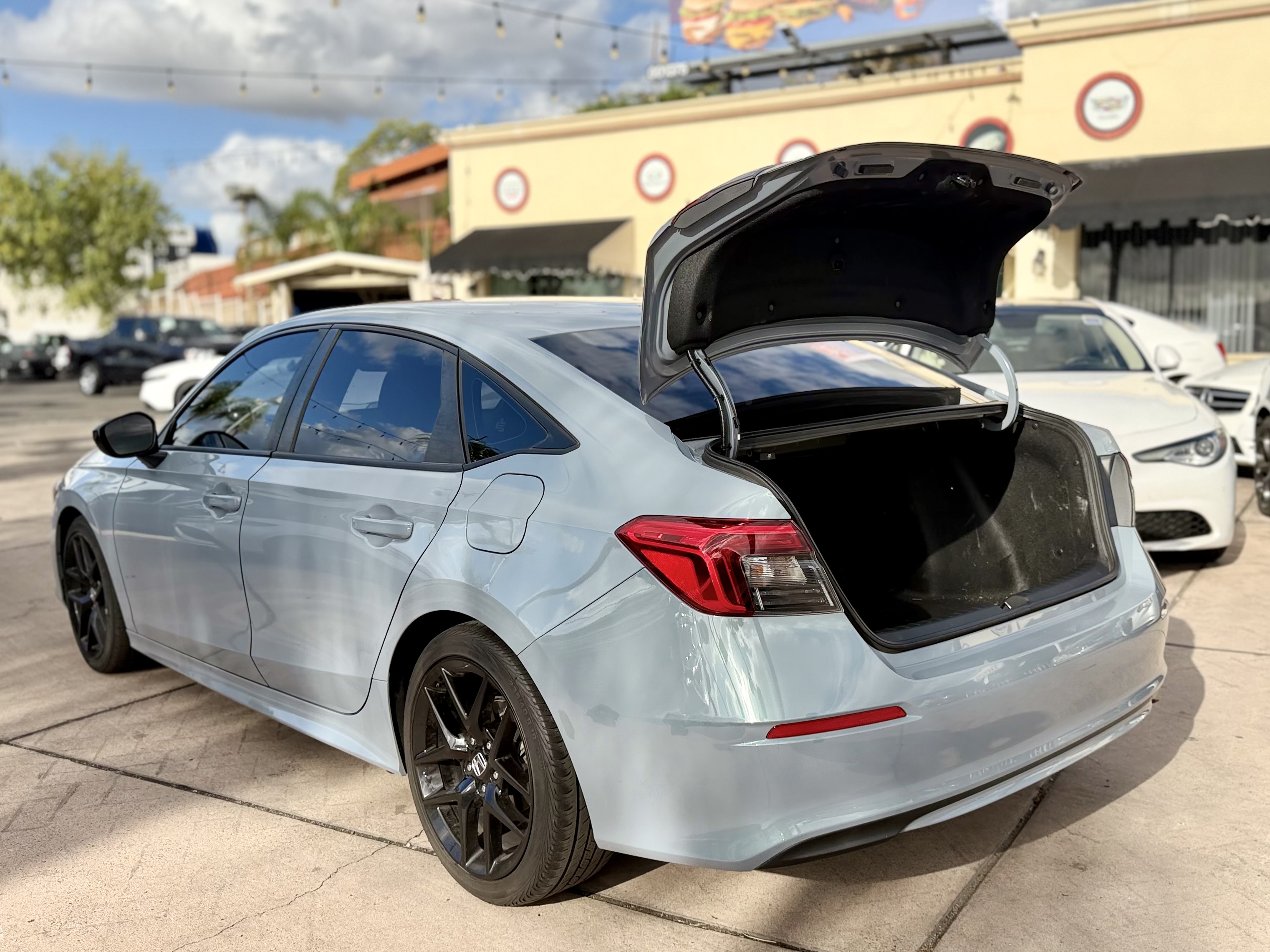 Photo 8 of this Honda Civic Sedan