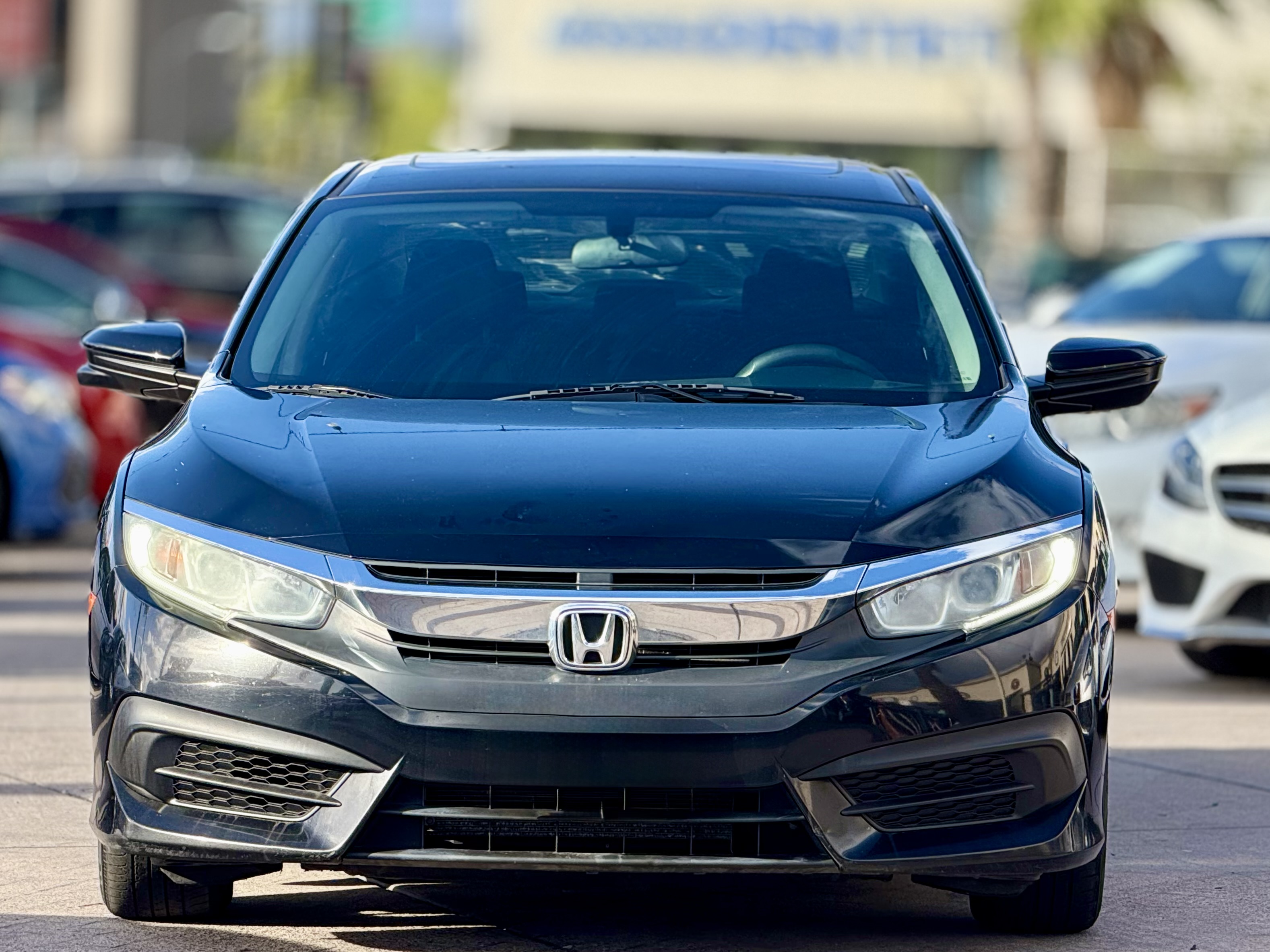 Photo 2 of this Honda Civic Sedan