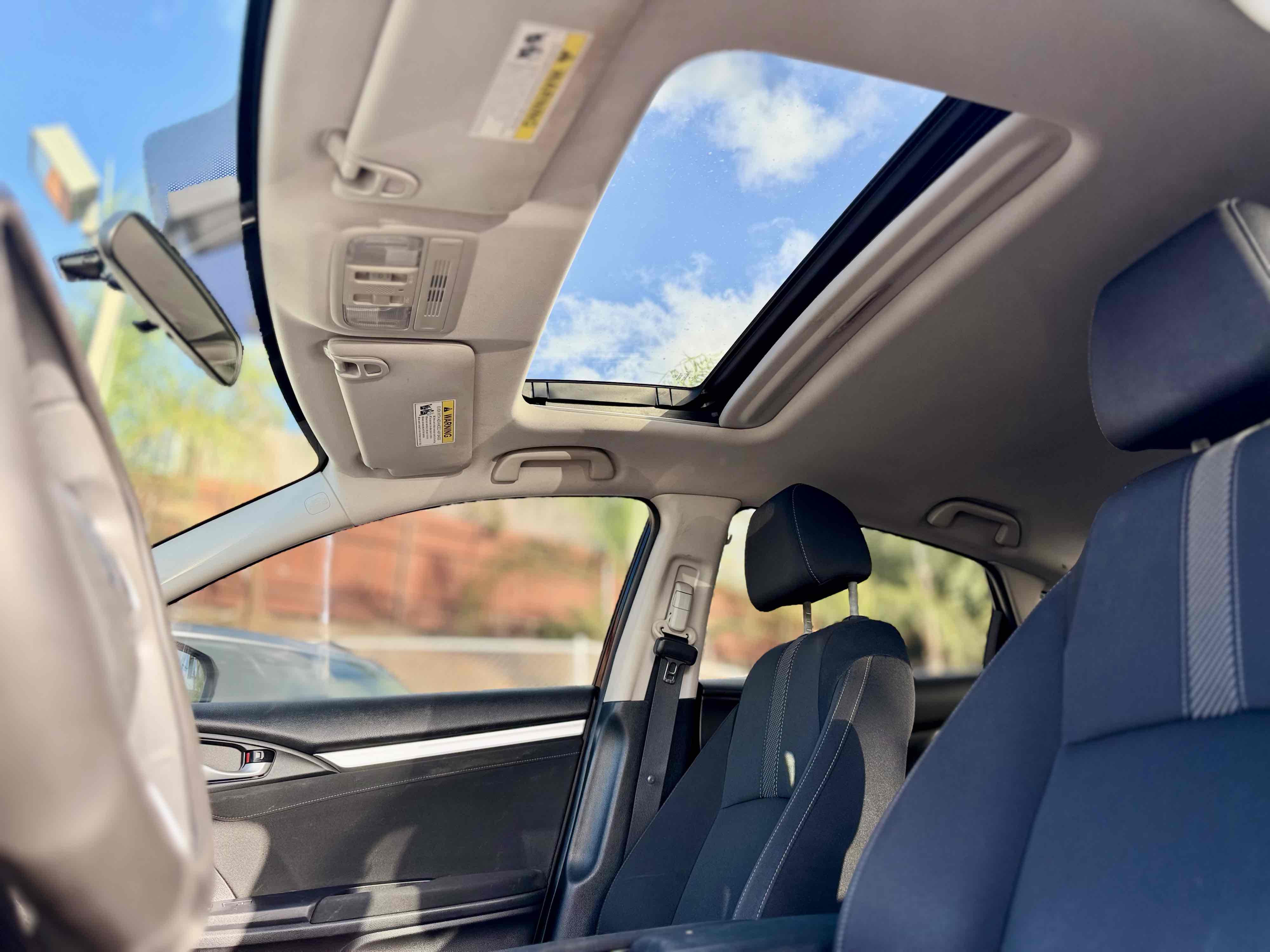Photo 21 of this Honda Civic Sedan