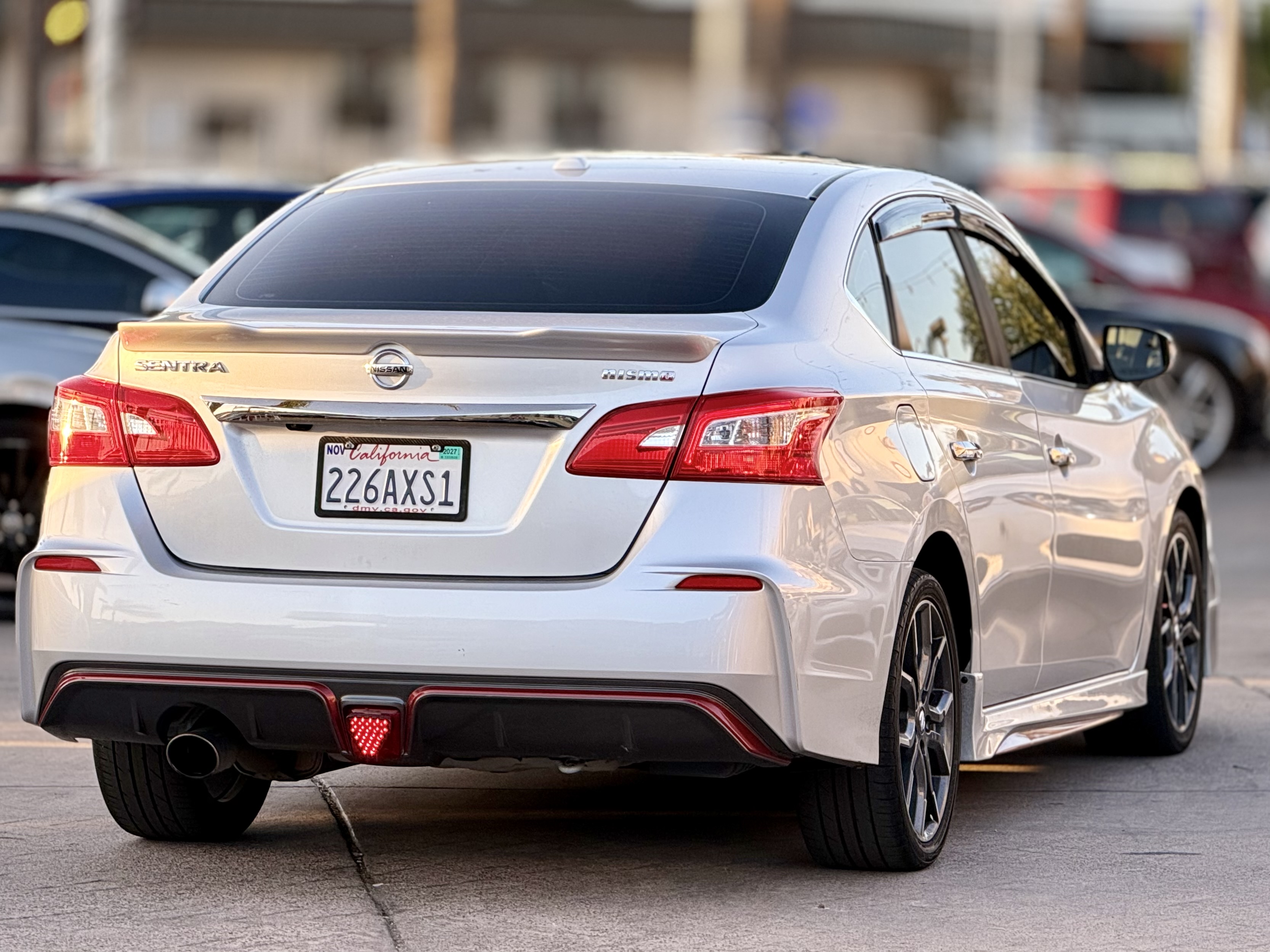 Photo 7 of this Nissan Sentra