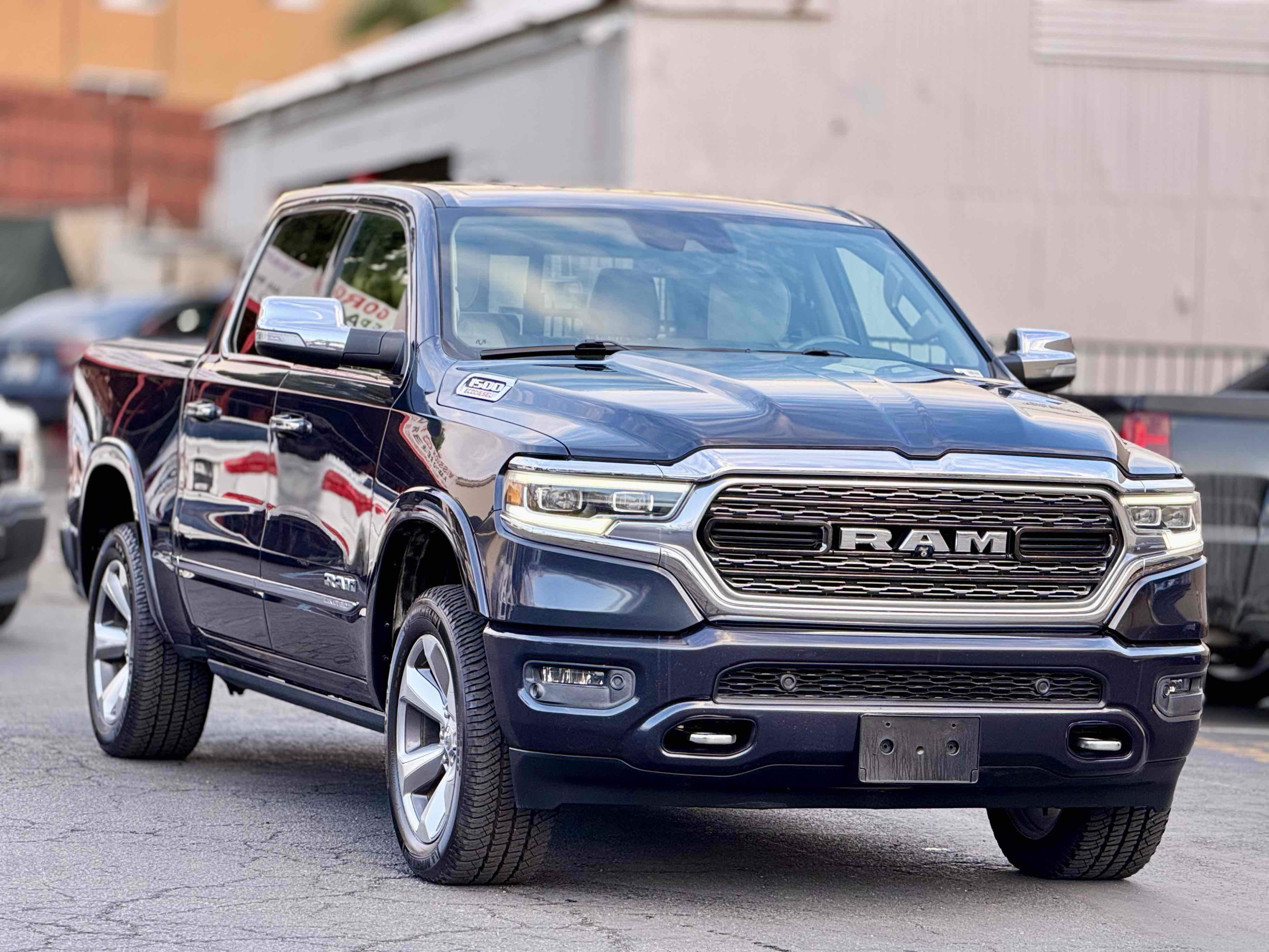 Photo 3 of this Ram 1500