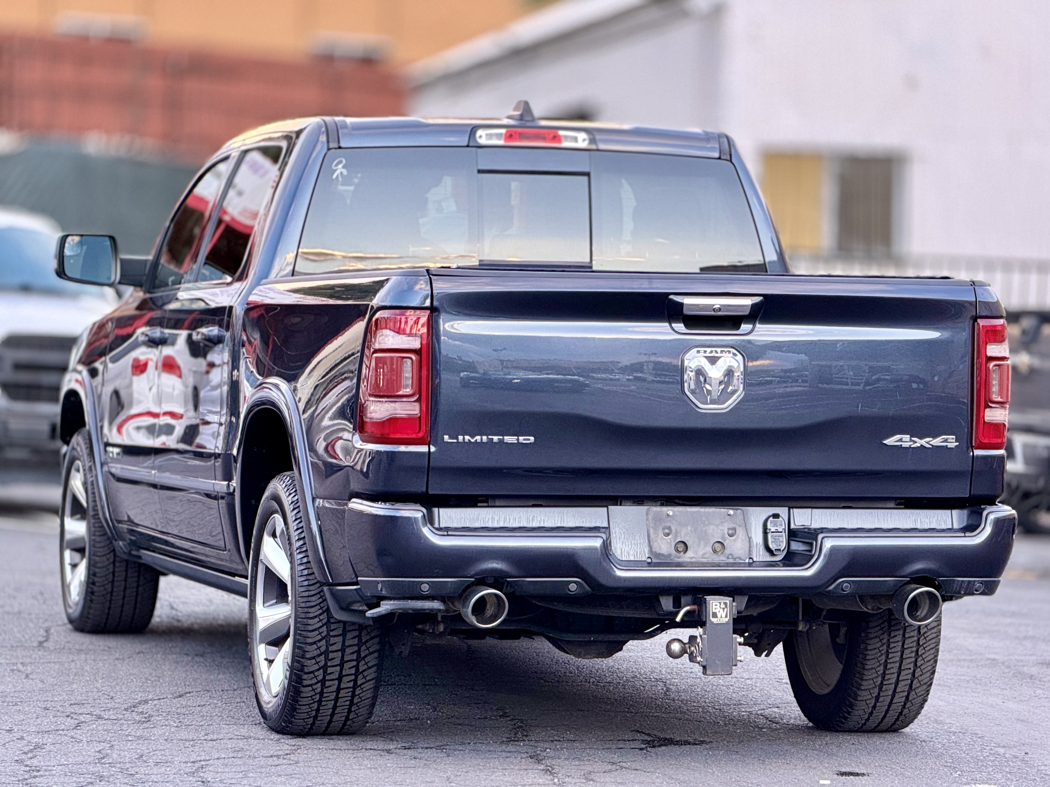 Photo 35 of this Ram 1500