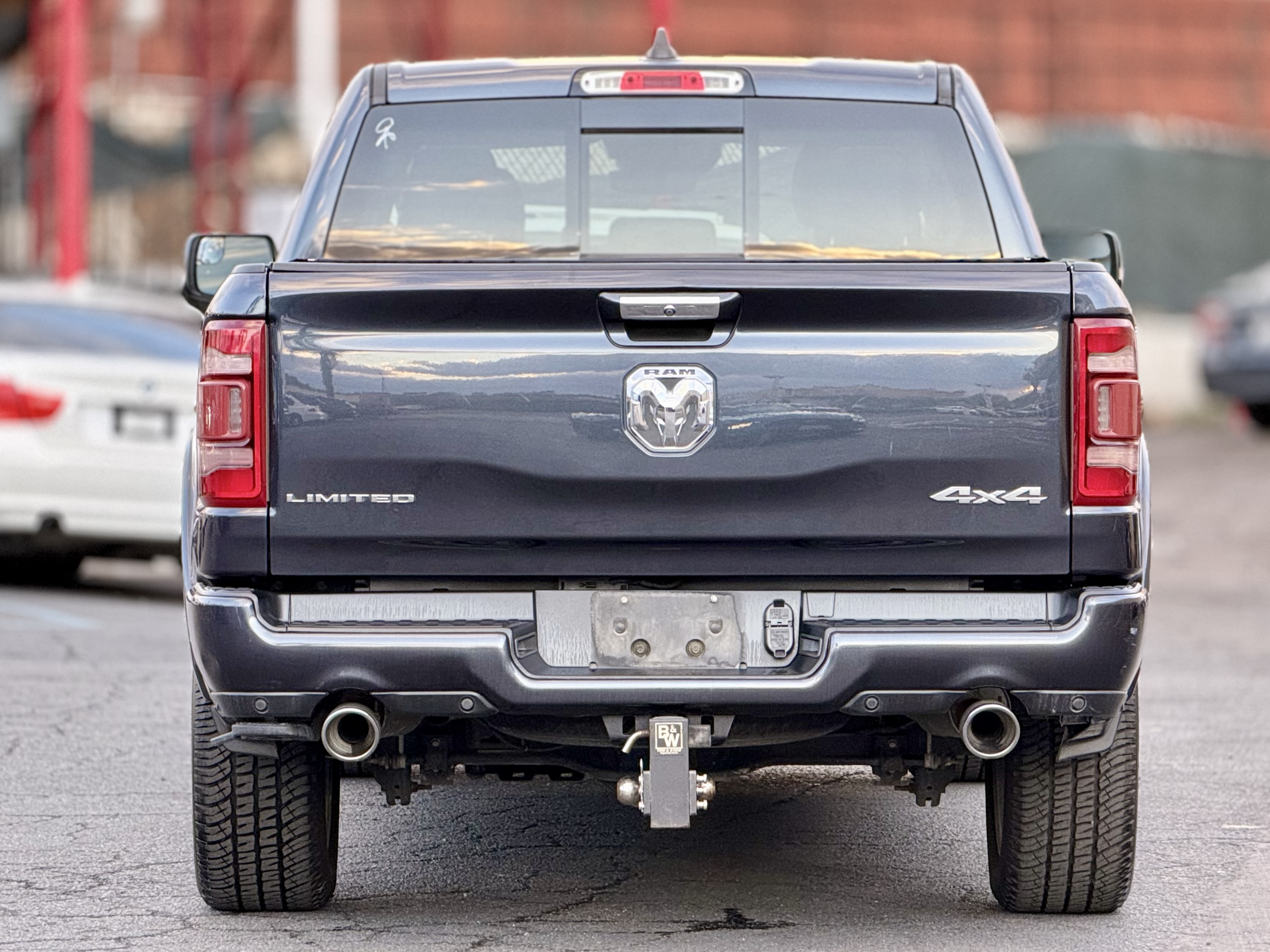 Photo 36 of this Ram 1500