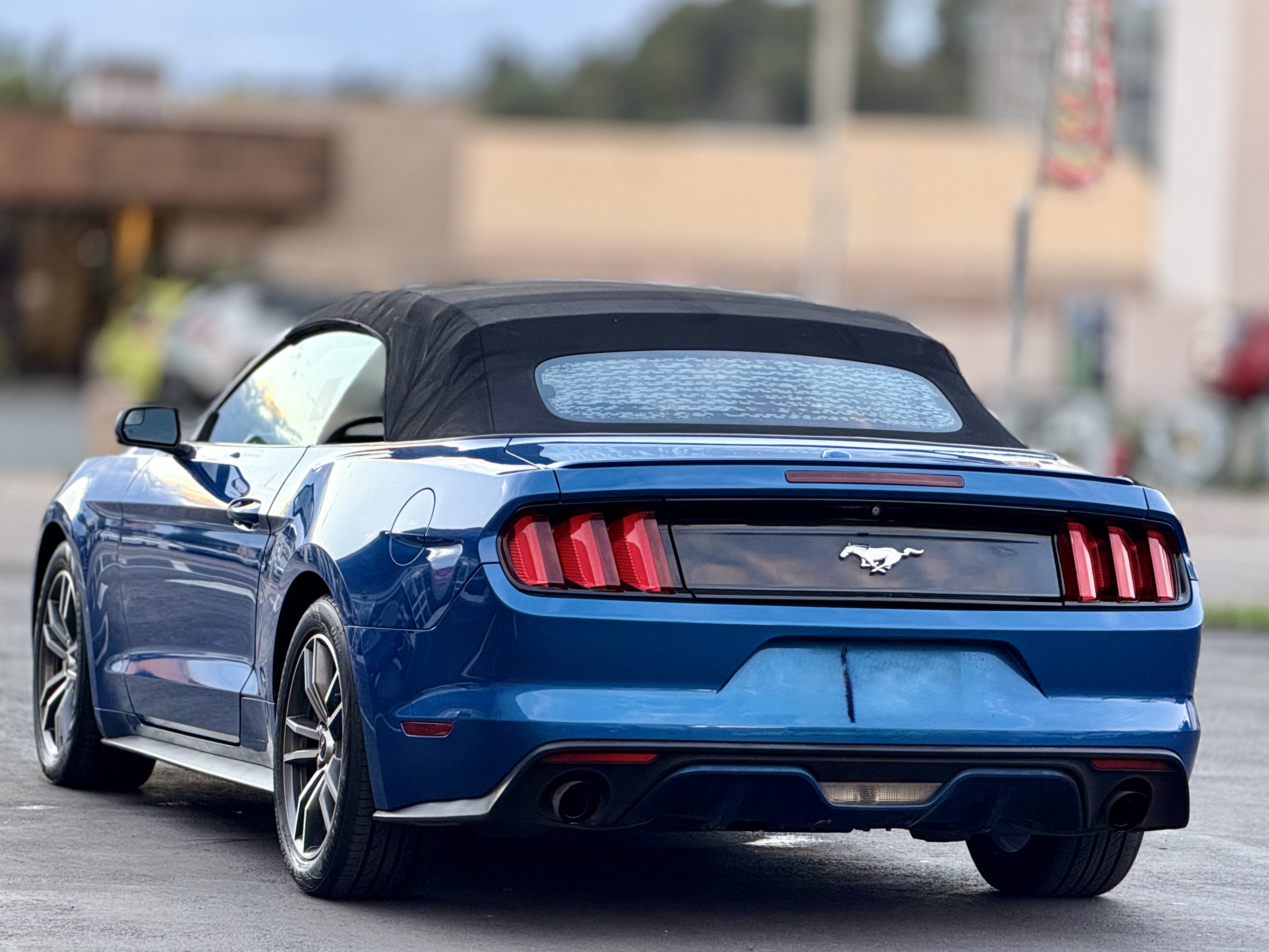 Photo 9 of this Ford Mustang