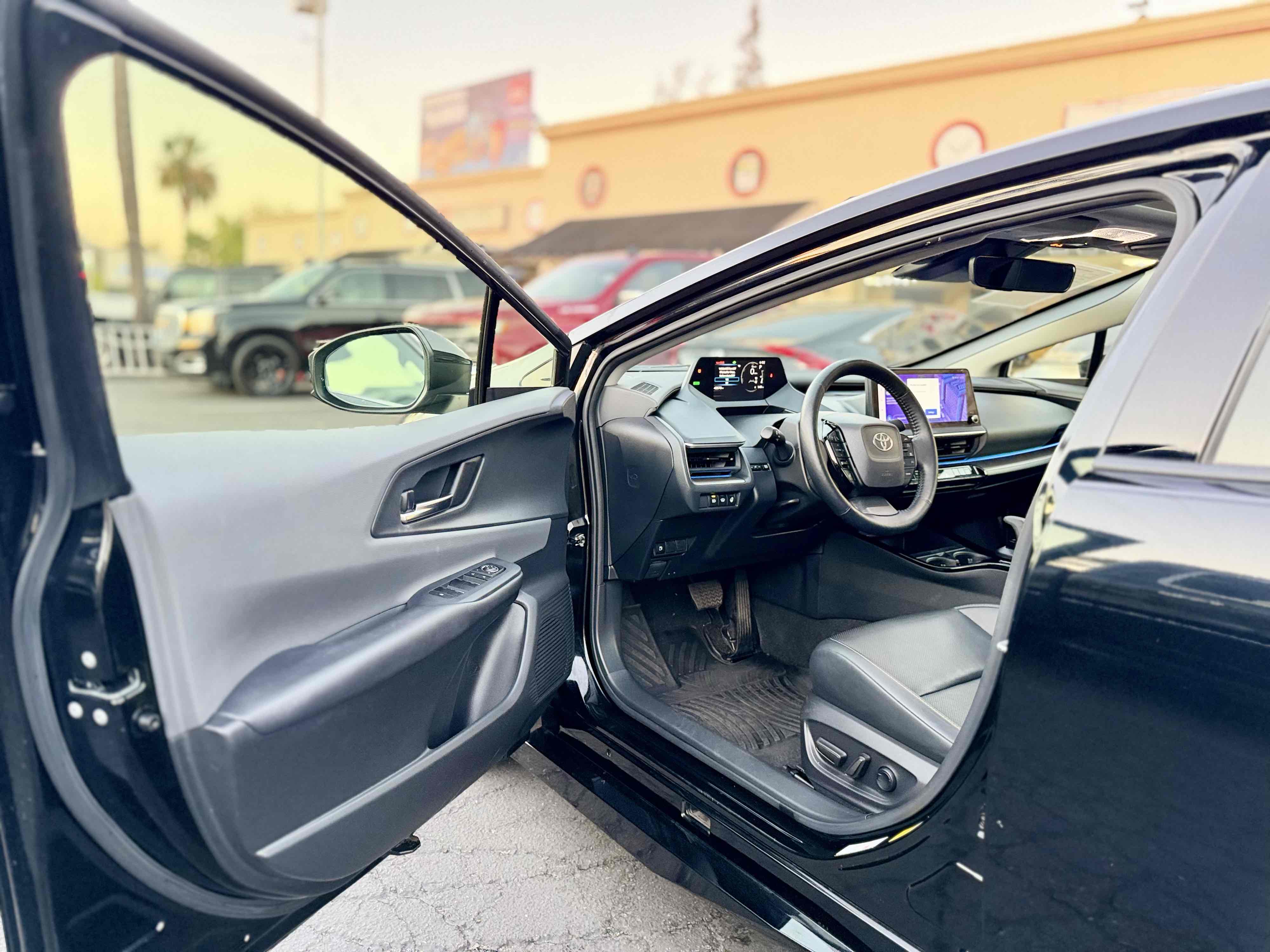 Photo 18 of this Toyota Prius