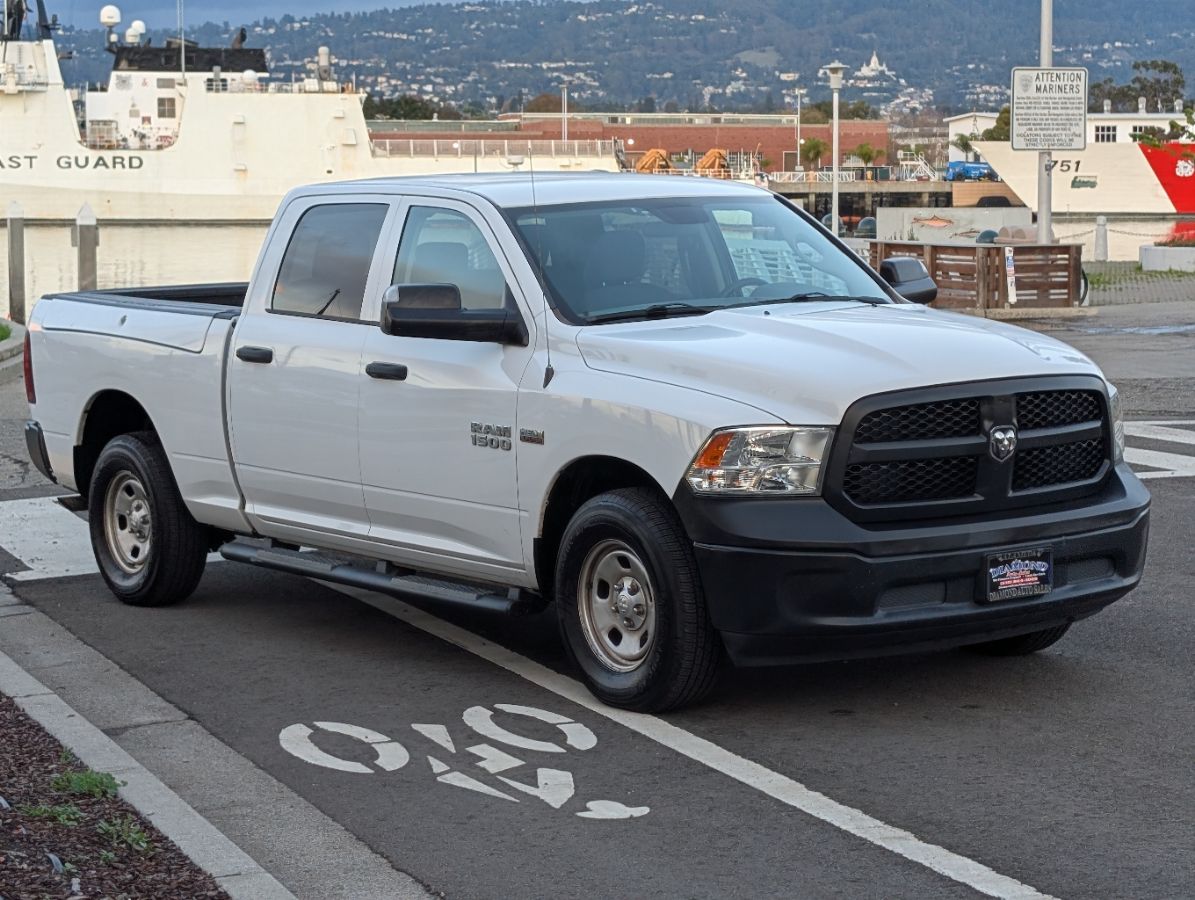 2017 Ram 1500 Tradesman photo 3