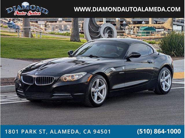 Black 2009 BMW Z4 sDrive30i Roadster RWD Convertible Rear-Wheel Drive Manual