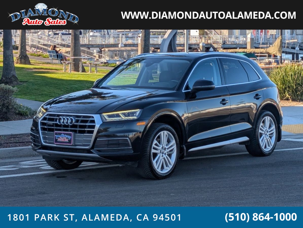 2018 Audi Q5 2.0T quattro S tronic Premium Plus's photo