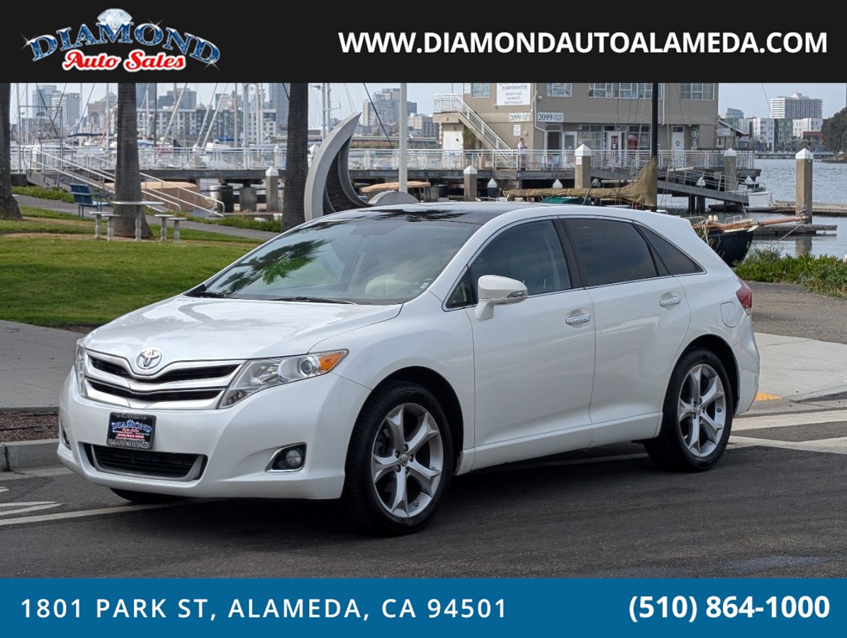 2014 Toyota Venza XLE FWD V6's photo