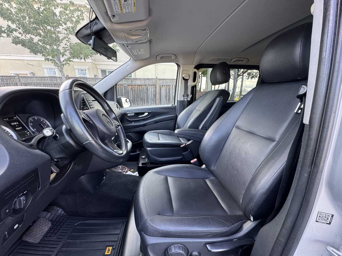 2016 Mercedes-Benz Metris Passenger Van Base - Photo 9