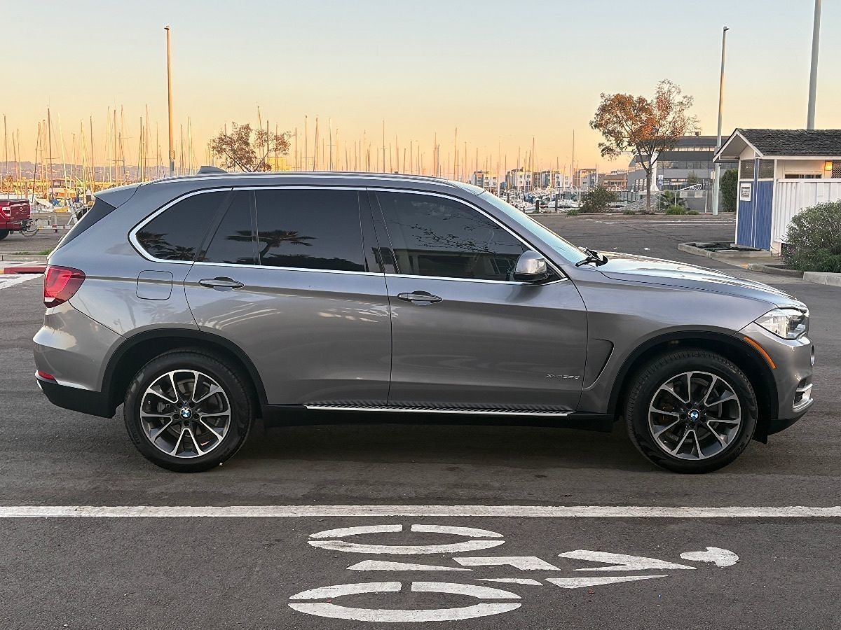 2016 BMW X5 xDrive35d - Photo 4