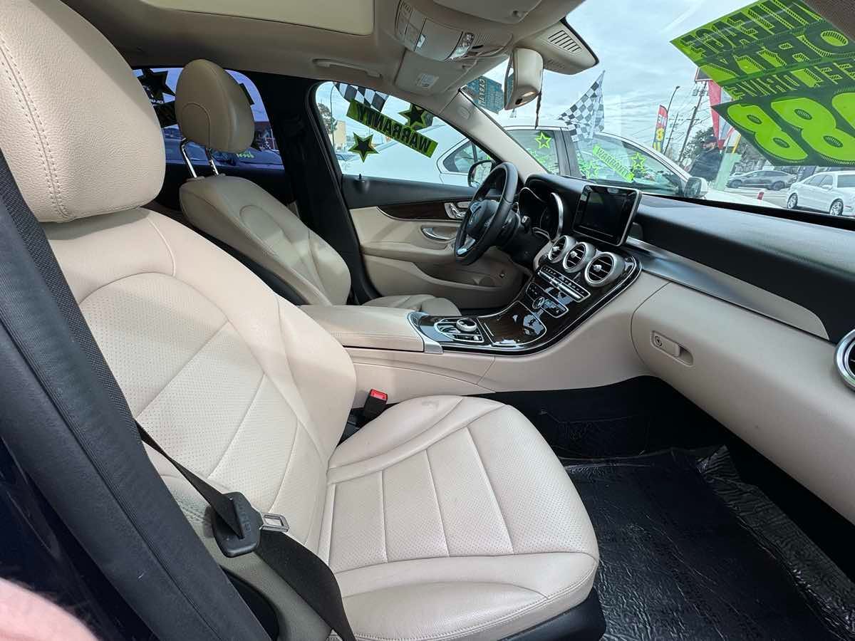 2017 Mercedes-Benz C-Class C300 - Photo 11