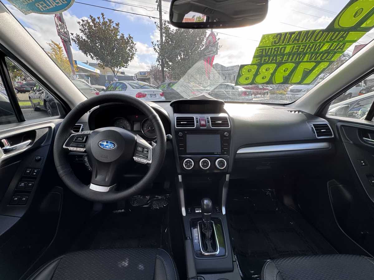 Subaru Forester photo 10