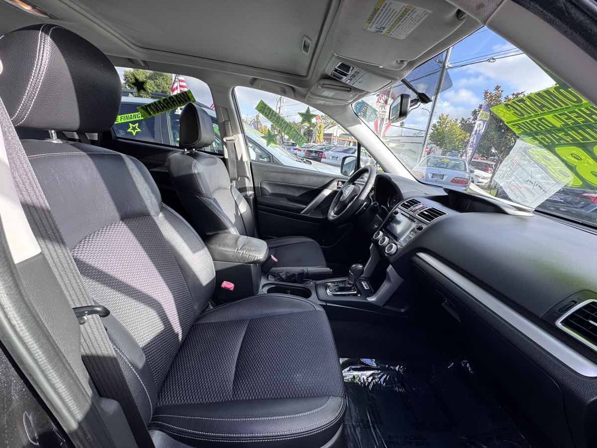 Subaru Forester photo 13