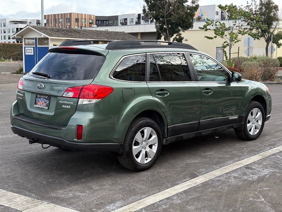 Subaru Outback photo 5