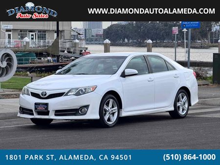 2014 Toyota Camry SE