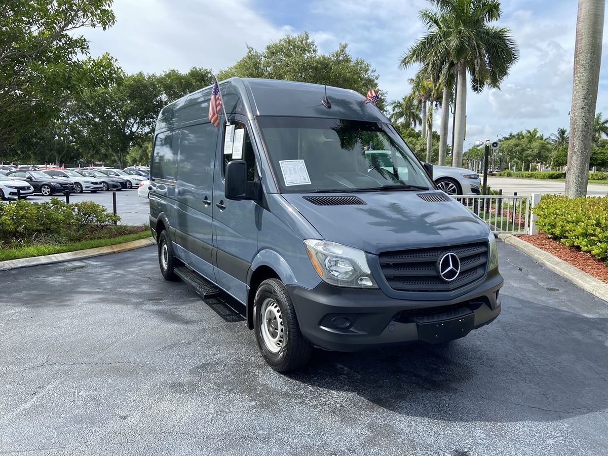 2018 Mercedes-Benz Sprinter 2500 Cargo 144 WB