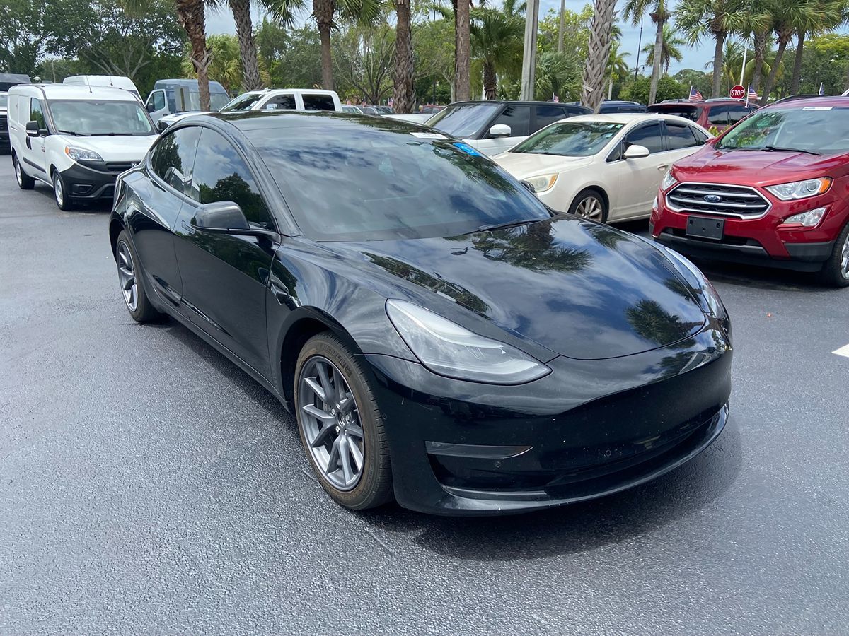 2022 Tesla Model 3 Long Range