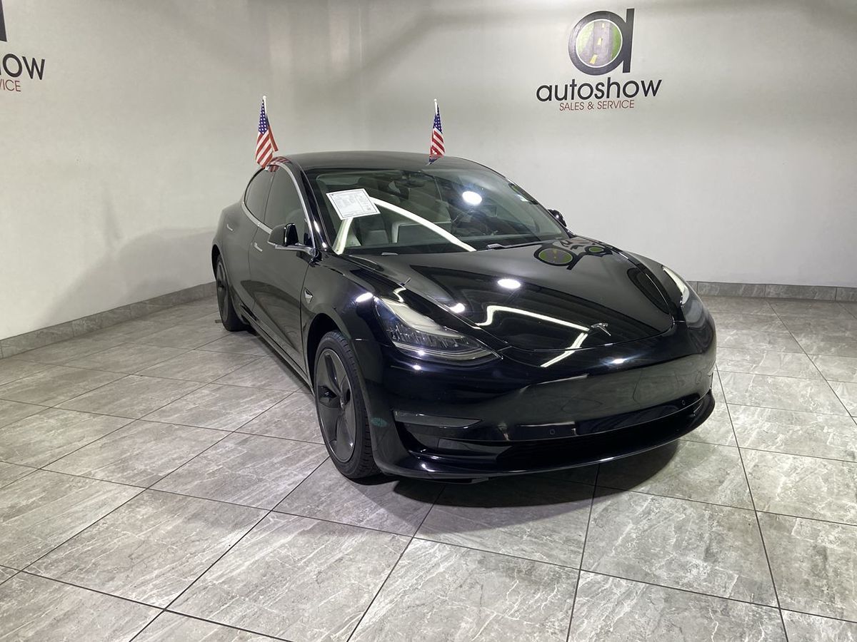 2019 Tesla Model 3 Standard Range Plus