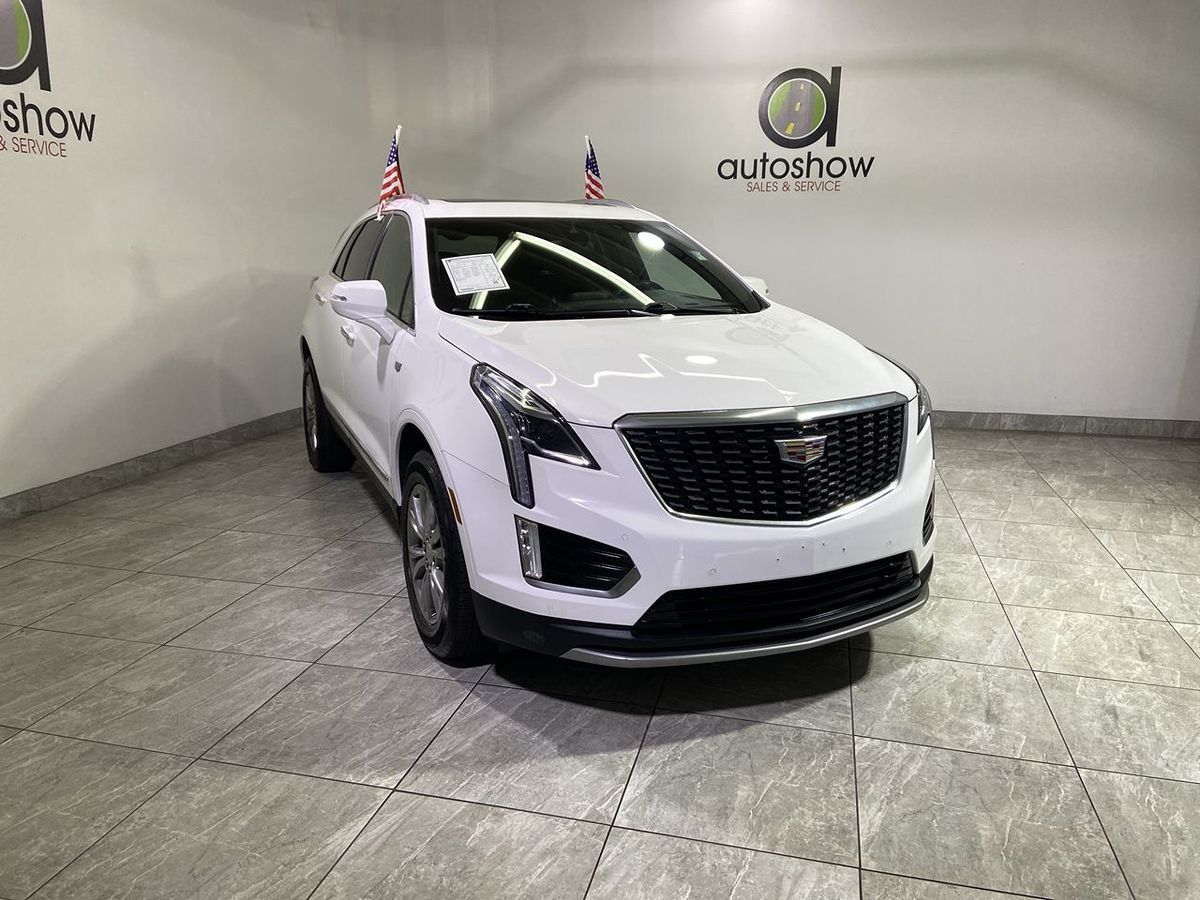 2022 Cadillac XT5 Premium Luxury