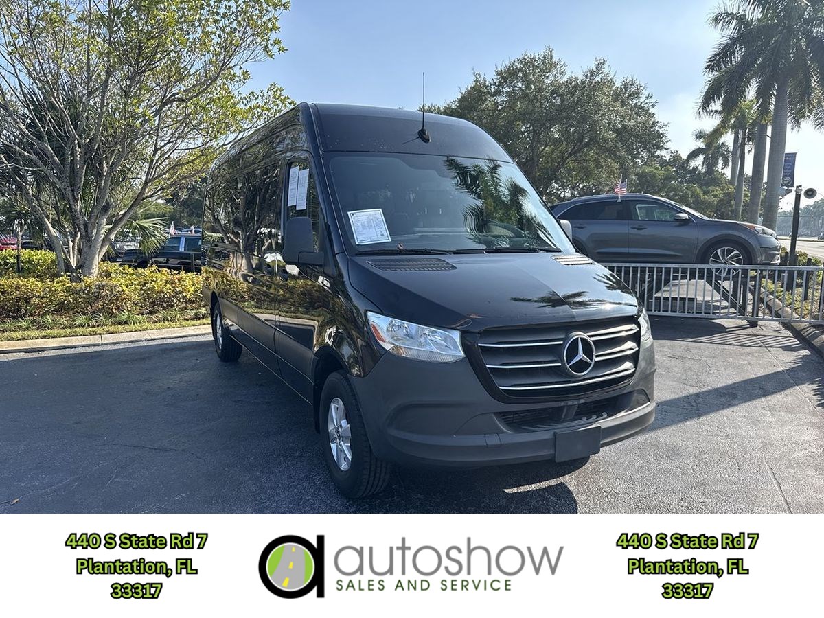 2020 Mercedes-Benz Sprinter 2500 Passenger 170 WB Extended High Roof