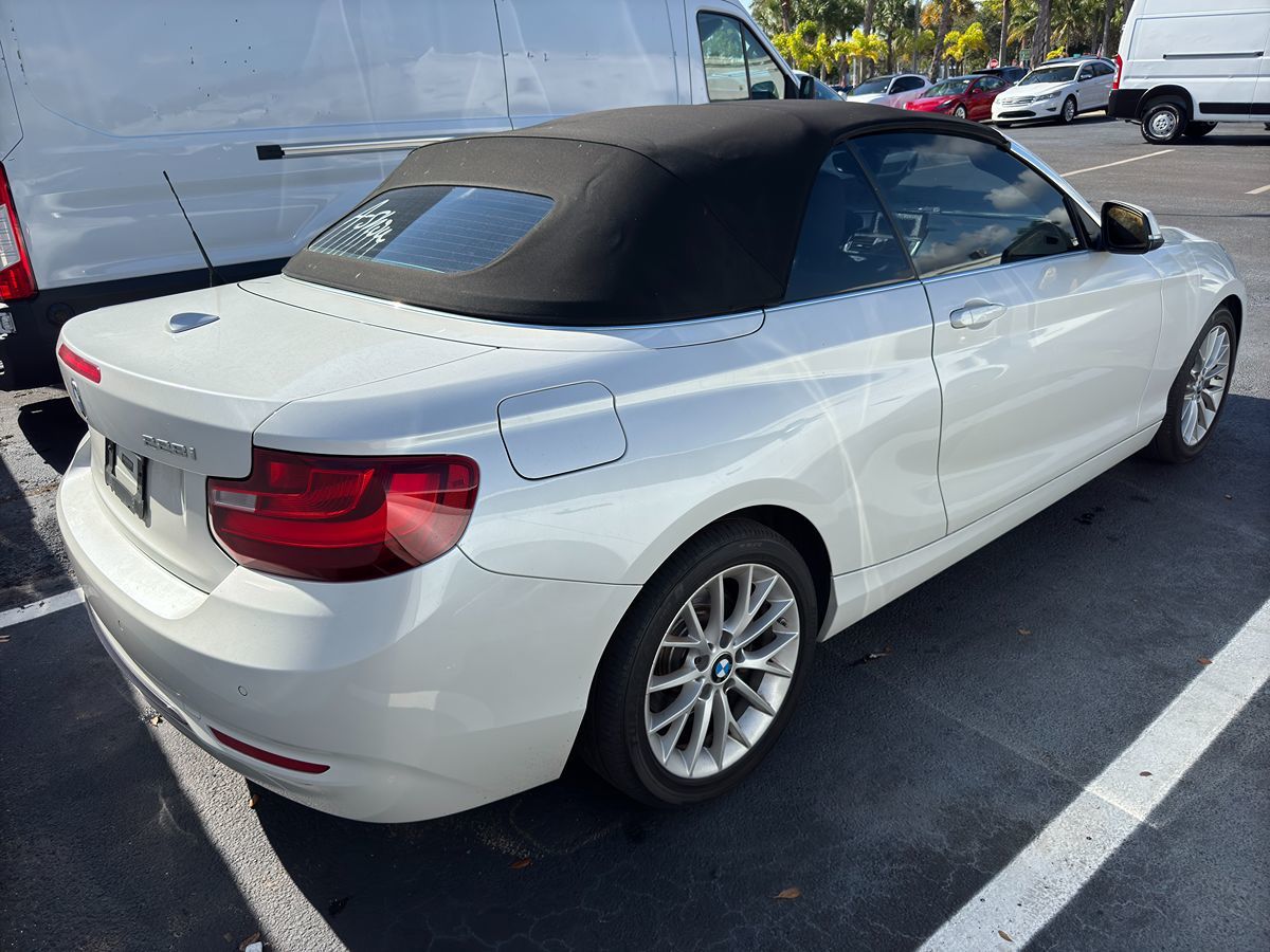 2016 BMW 2 Series 228i photo 4