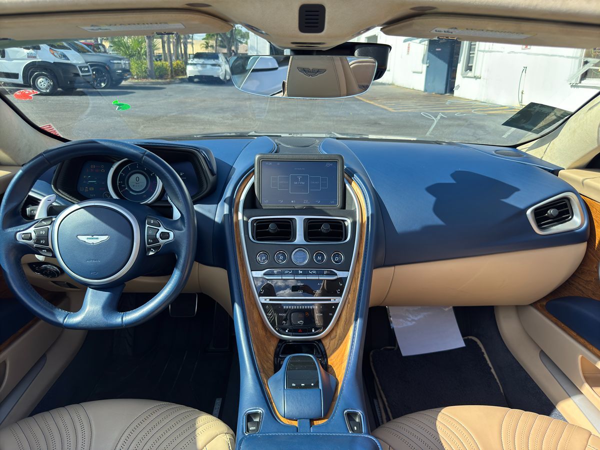 2019 Aston Martin DB11 Base photo 9