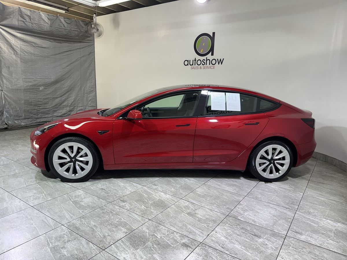 2022 Tesla Model 3 Base photo 4