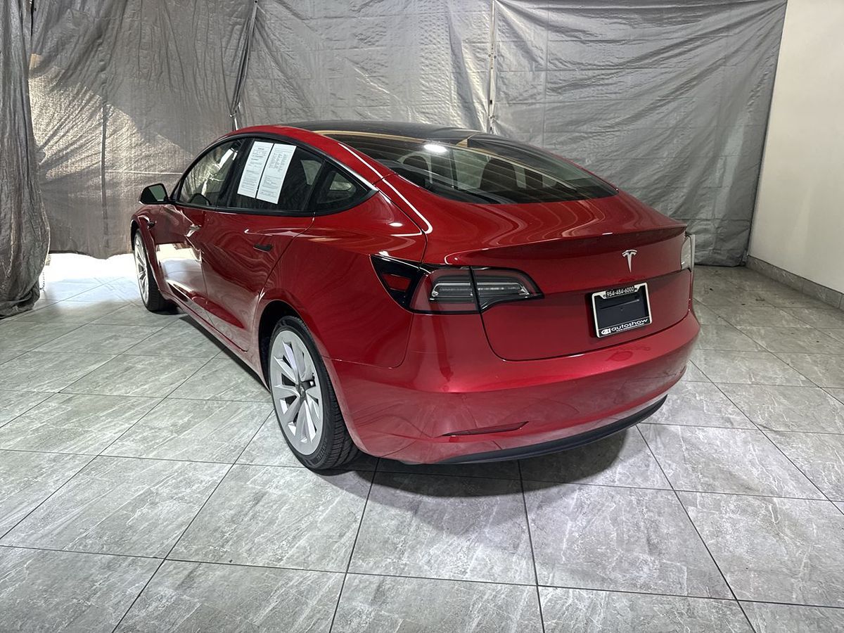 2022 Tesla Model 3 Base photo 5