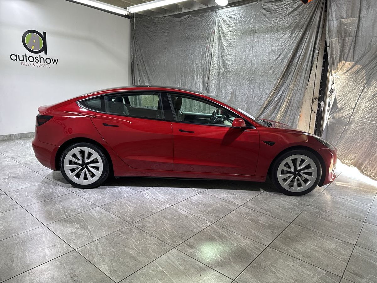 2022 Tesla Model 3 Base photo 8