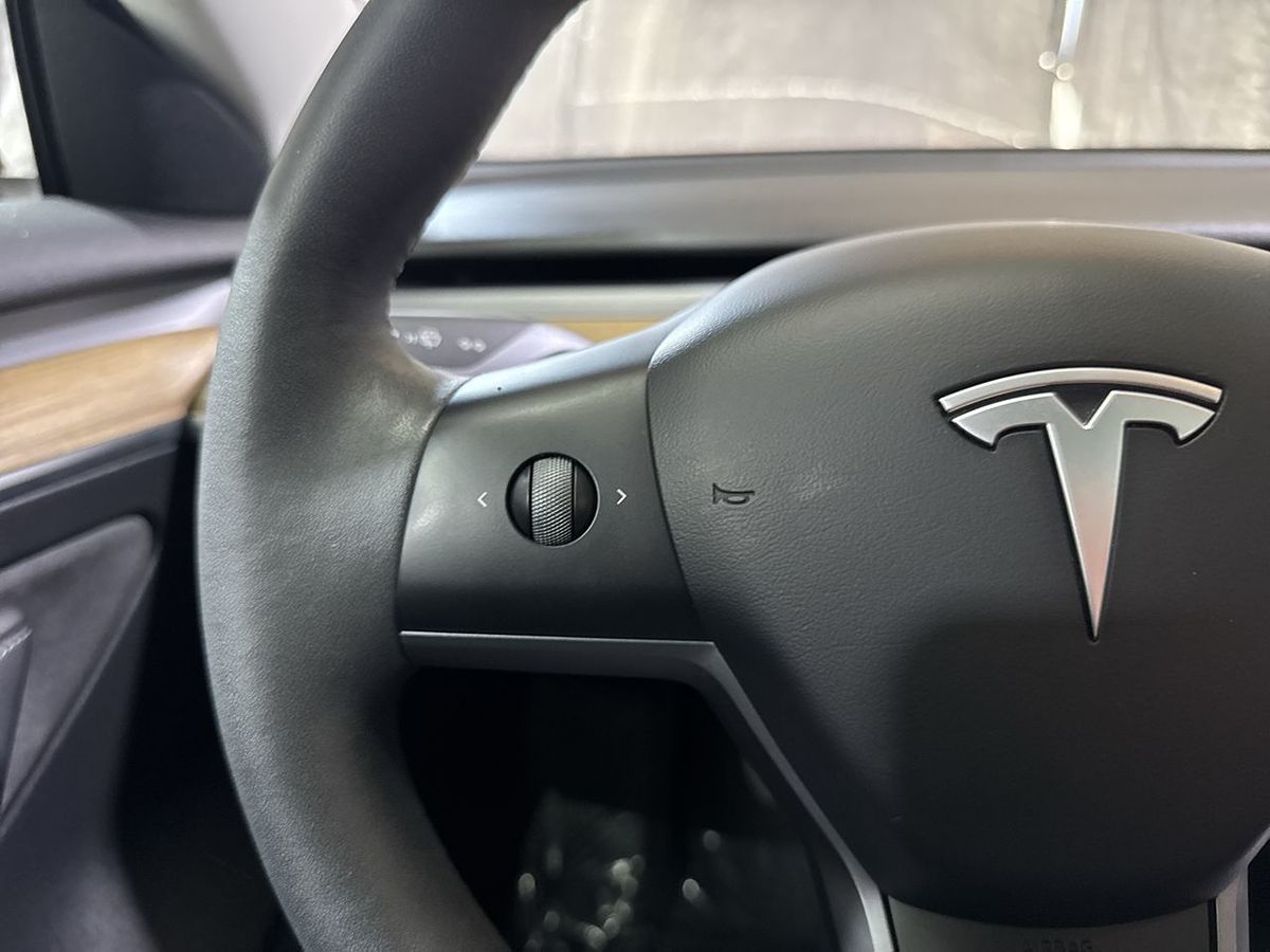 2022 Tesla Model 3 Base photo 24