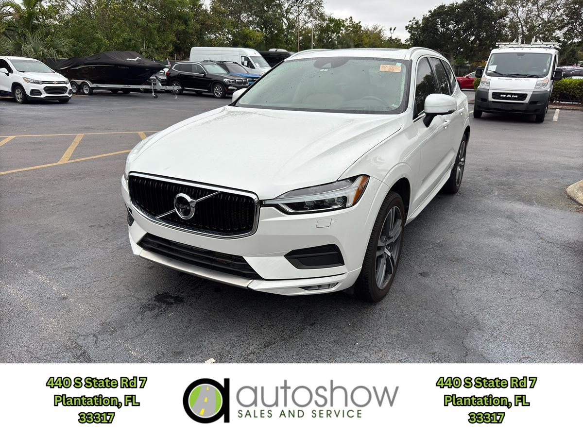 2020 Volvo XC60 T5 Momentum