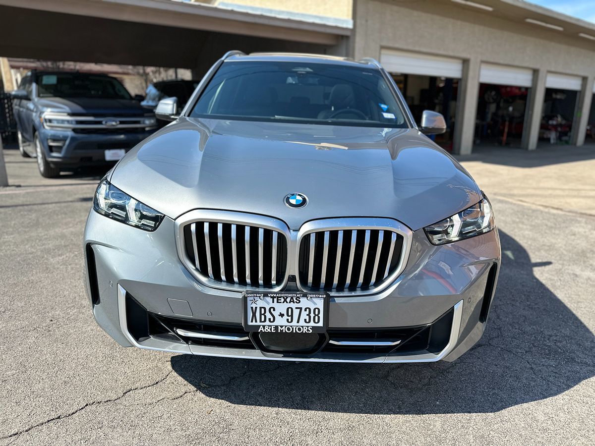 2025 BMW X5 40i - Photo 2