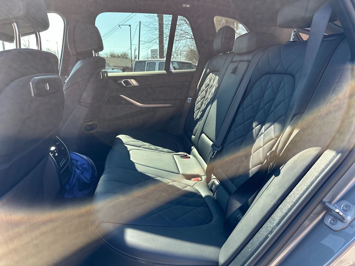 2025 BMW X5 40i - Photo 10
