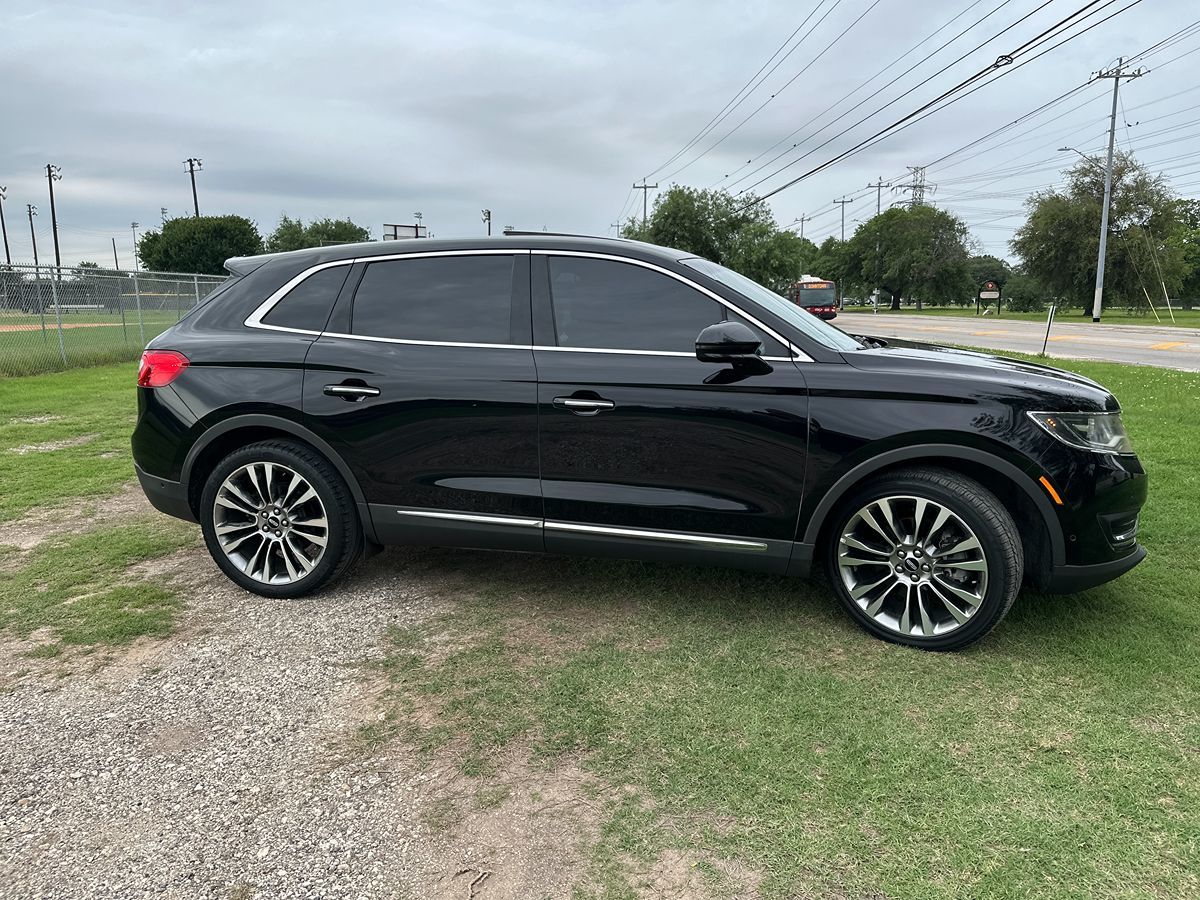 2017 Lincoln MKX Reserve - Photo 4