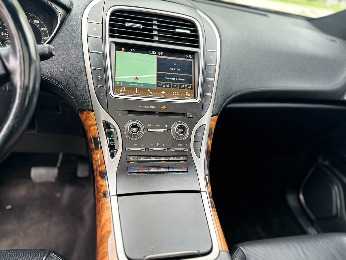 2017 Lincoln MKX Reserve - Photo 17