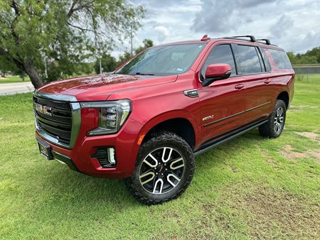 2022 GMC Yukon XL AT4