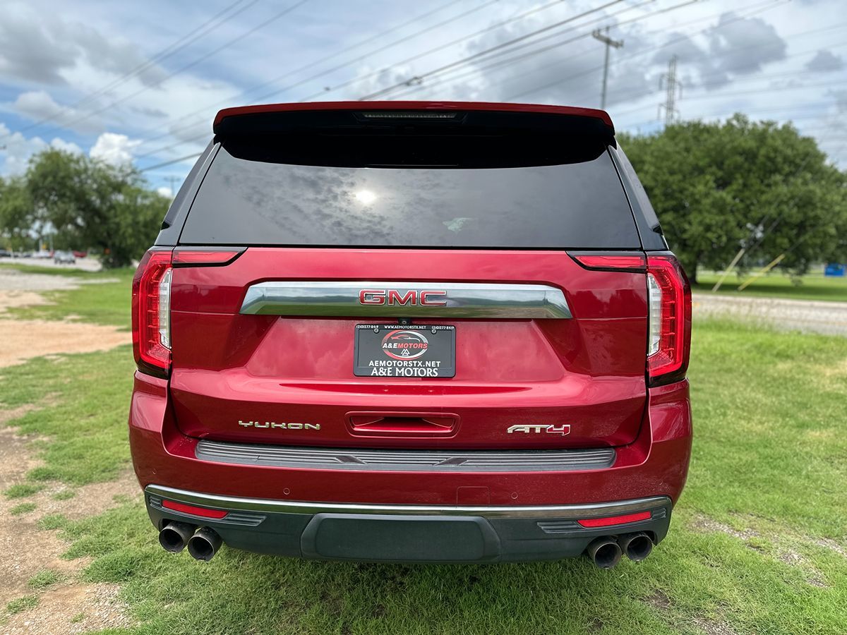 2022 GMC Yukon XL AT4 - Photo 6