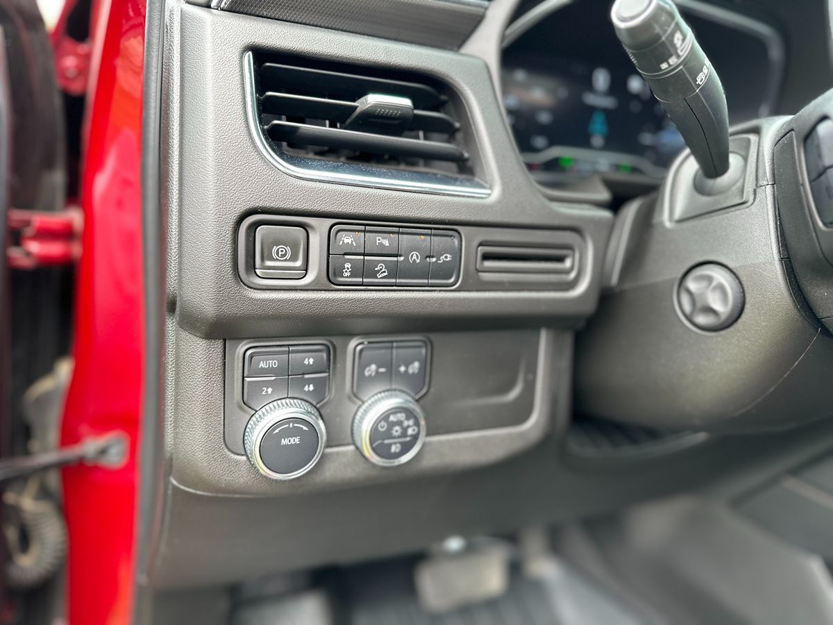 2022 GMC Yukon XL AT4 - Photo 21