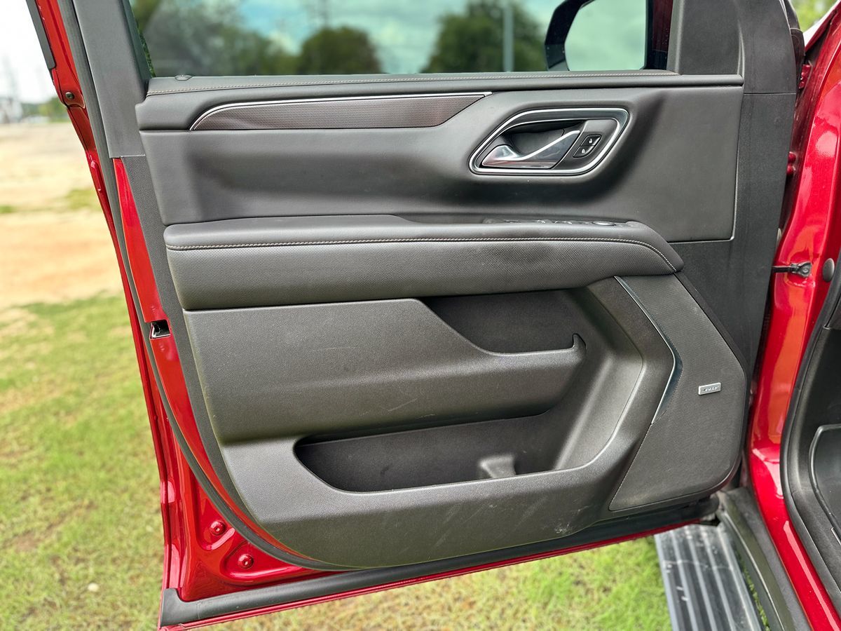 2022 GMC Yukon XL AT4 - Photo 22