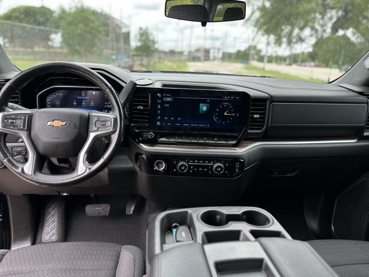 2022 Chevrolet Silverado 1500 LT - Photo 12