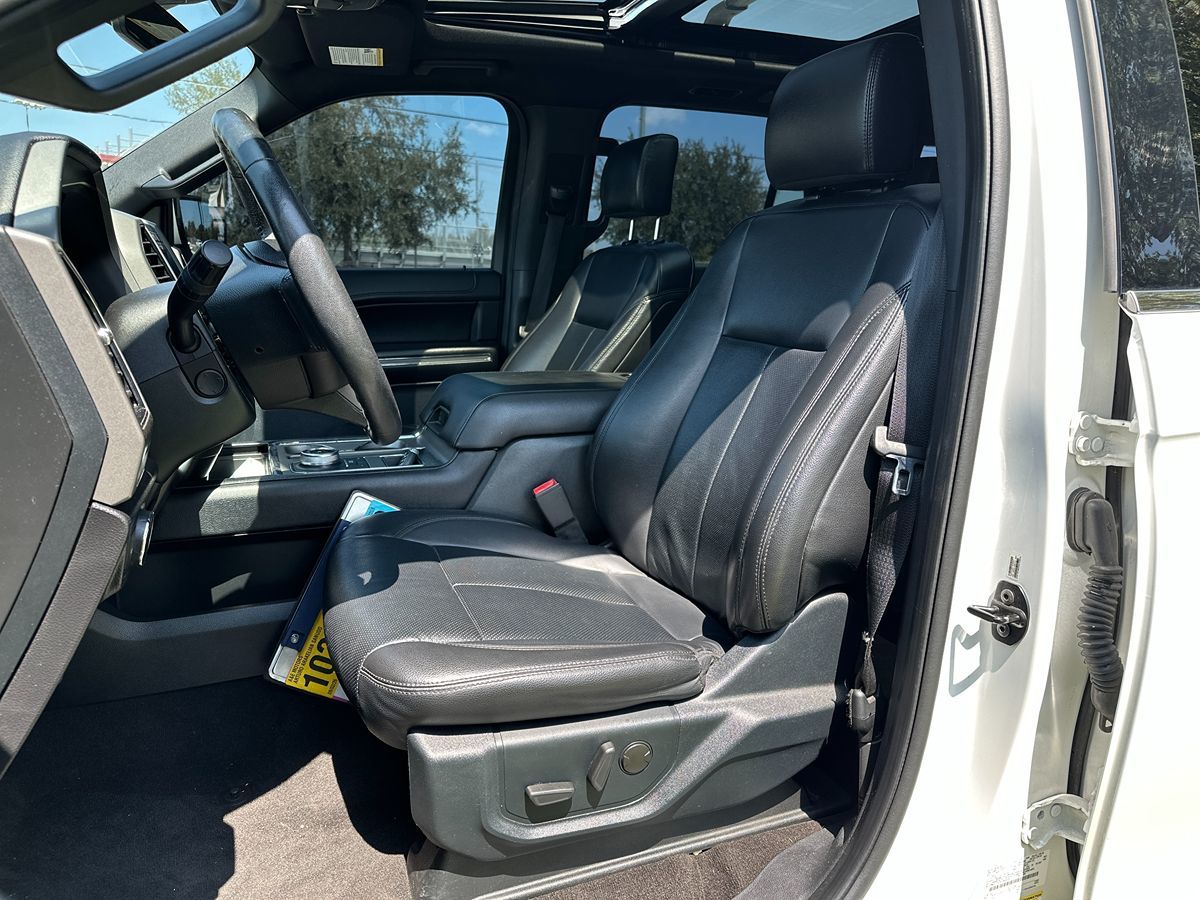 2020 Ford Expedition XLT - Photo 7