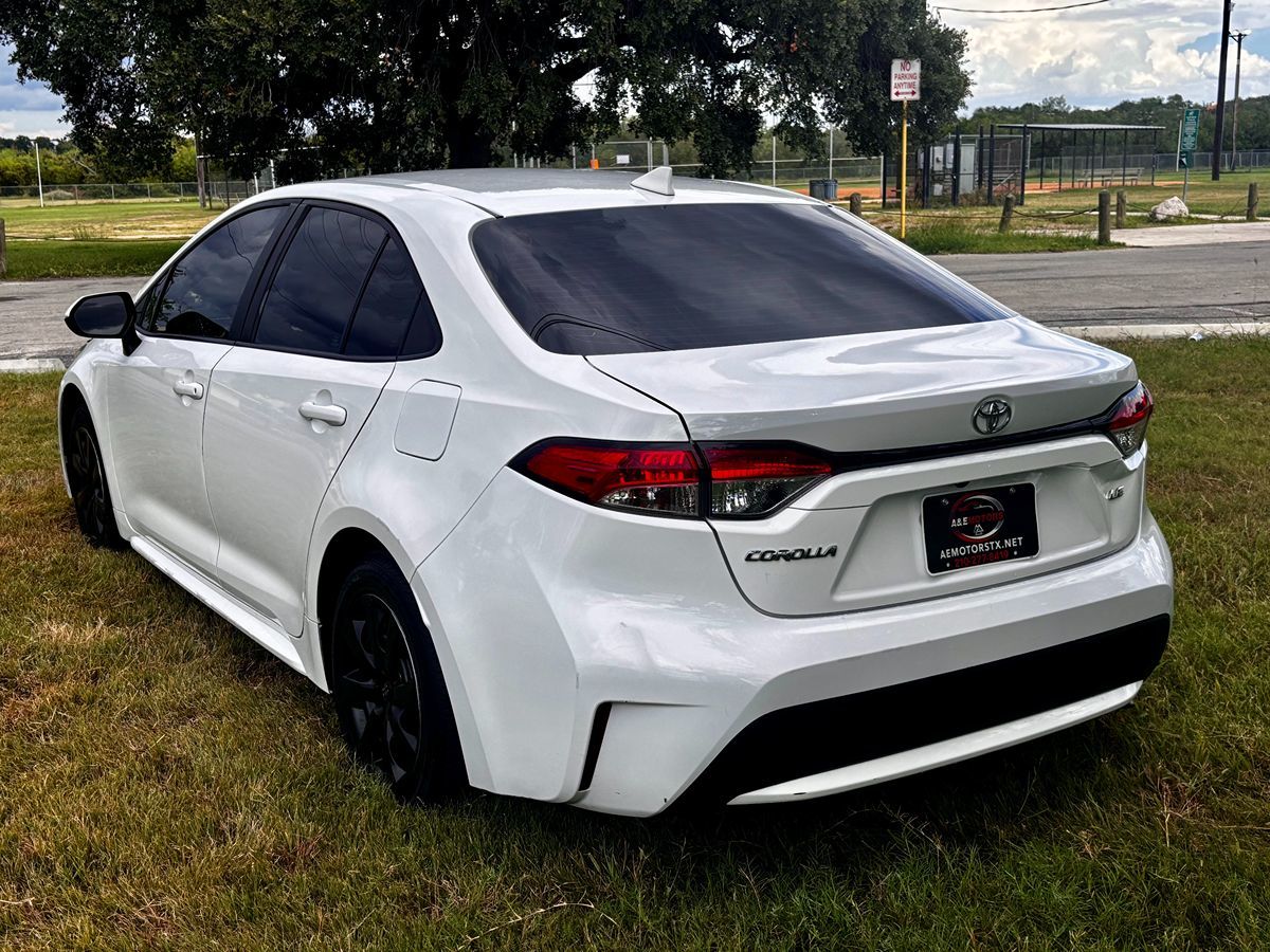 Toyota Corolla photo 7